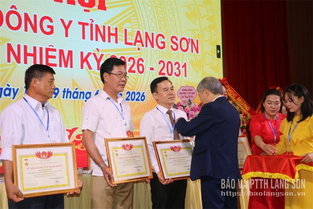 Ông Phạm Mạnh Tường tại Đại hội đại biểu Hội Đông y tỉnh Lạng Sơn nhiệm kỳ 2026–2031